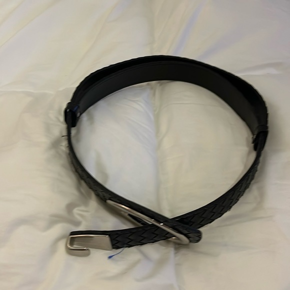 Black Adjustable Belt - Picture 4 of 5